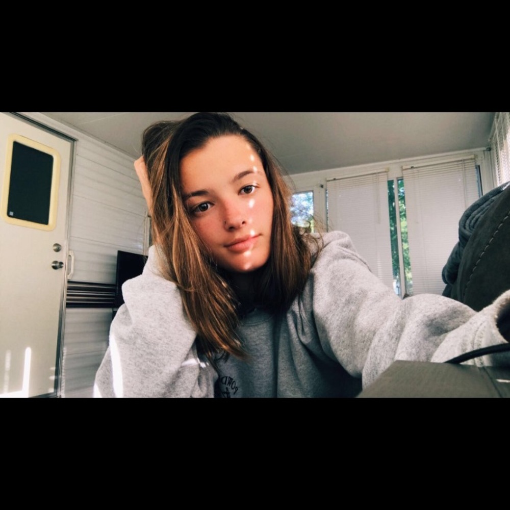 Meet your Posher, Michaela